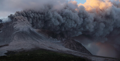 Montserrat, Karibik, Ascheausbruch des Vulkans Soufriere Hills - RM00469