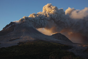 Montserrat, Caribbean, Ash erupting from soufriere hills volcano - RM00467