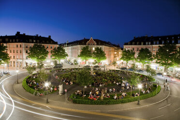 Deutschland, München, Blick auf den Gaertnerplatz bei Nacht - RDF00978