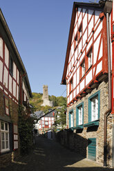 Deutschland, Rheinland-Pfalz, Monreal, Phillipsburg, Blick auf die Stadt - 12915CS-U