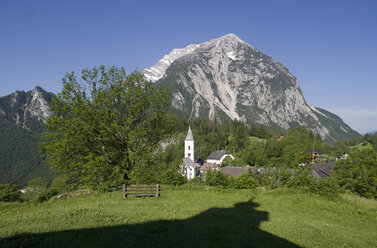 Österreich, Steiermark, Purgg-Trautenfels, Ansicht der Kirche heiliger georg - WWF001445