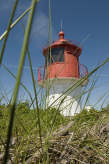 Deutschland, Nordsee, Amrum, Blick auf Leuchtturm Quermarkenfeuer - AWDF000590