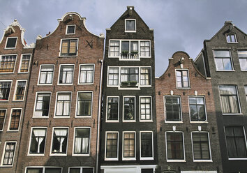 Niederlande, Amsterdam, Ansicht einer alten Fassade - WBF000225