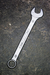 Germany, Hessen, Frankfurt, Screw wrench in factory - MUF000918