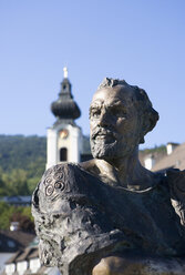 Österreich, Salzkammergut, Unterach, Statue von gustav klimt, nahaufnahme - WWF001780