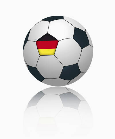 Deutsche Flagge auf Fußball, Nahaufnahme, lizenzfreies Stockfoto