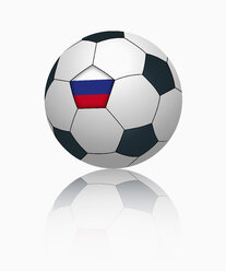 Russische Flagge auf Fußball, Nahaufnahme - TSF000046