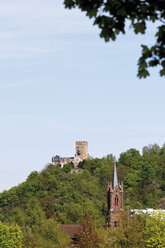 Europa, Deutschland, Rheinland-Pfalz, Blick auf die Burg Lahneck - CSF014371