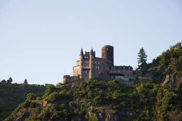 Europe, Germany, Rhineland-Palatinate, View of burg katz castle - CSF014559