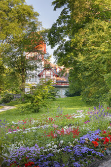 Deutschland, Bayern, Franken, Oberfranken, Blick auf Jugendstilhaus im Stadtpark Theresienstein - SIEF000288