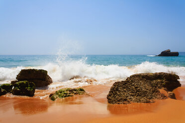 Portugal, Algarve, Sagres, Blick auf den Strand von Tonel - WVF000096