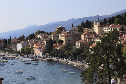 Europa, Kroatien, Kvarner-Golf, Istrien, Blick auf Volosko bei Opatija - SIE000499