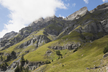 Schweiz, Wallis, Leukerbad, Blick auf die Berge - GWF001400