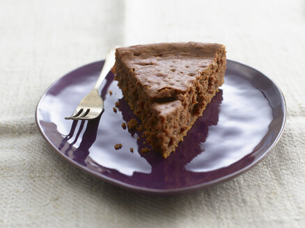 Teller mit reinem Brownie-Kuchen, Nahaufnahme - KSWF000675