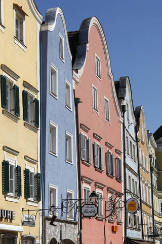 Österreich, Oberösterreich, Innviertel, Schärding, Silberzeile, Außenansicht eines Gebäudes, lizenzfreies Stockfoto