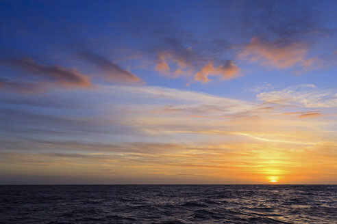 Südatlantik, Blick auf den Sonnenuntergang - FOF003286