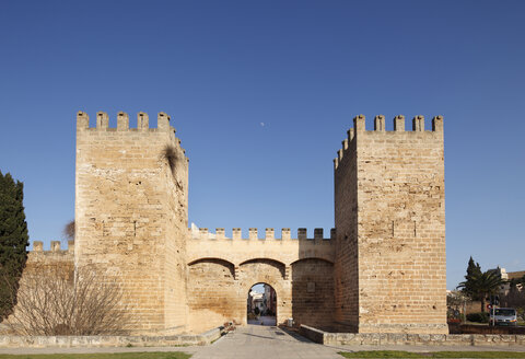 Porta de Sant Sebastia, Alcudia, Mallorca, Balearische Inseln, Spanien, Blick auf die Festung - SIEF000779