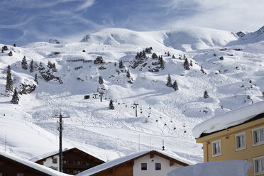Österreich, Vorarlberg, Blick auf das Skigebiet Zürs - SIEF000827