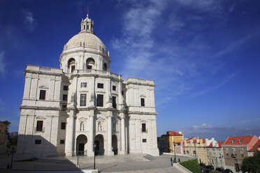 Portugal, Lissabon, Blick auf die Kirche santa engrácia - PSF000456