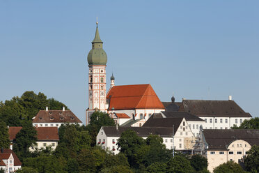 Deutschland, Bayern, Oberbayern, Ansicht von Kloster Andechs - SIEF000904