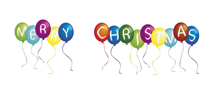 Frohe Weihnachten auf bunten Luftballons vor weißem Hintergrund - TSF000232