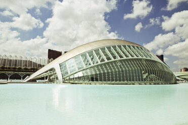 Spanien, Valencia, Blick auf das Museum - MBEF000089