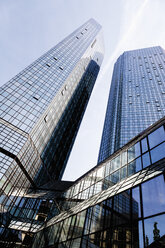 Europe, Germany, Frankfurt, View of Deutsche Bank with skyscraper - CSF014900