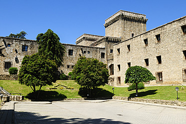 Europa, Spanien, Extremadura, Sierra de Gredos, Jarandilla de la Vera, Blick auf das Parador-Hotel - ES000036