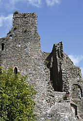 Republik Irland, Grafschaft Louth, Halbinsel Cooley, Carlingford, Blick auf King John's Castle - SIEF001597