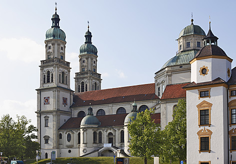 Deutschland, Bayern, Schwaben, Allgäu, Kempten, Blick auf die Basilika St. Lorenz - SIEF001635