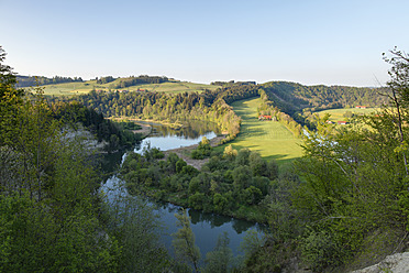 Deutschland, Bayern, Schwaben, Allgäu, Altusried, Kalden, Blick auf die Iller - SIEF001642