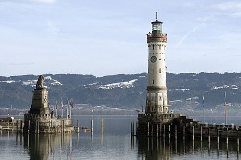 Lindau, Bodensee, Blick auf Leuchtturm - AWDF000613