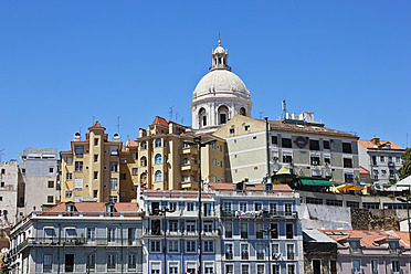 Europa, Portugal, Lissabon, Alfama, Blick auf die Kirche von Sao Vicente de Fora - FOF003485