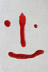 Smiley-Gelee-Gesicht an Bord, Nahaufnahme - HSTF000002