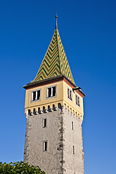 Blick auf den Mangturm am Hafen in Lindau, Bayern, Deutschland - WDF001078