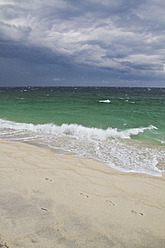 Thailand, Koh Lipe, View of storm and waves - MBEF000229