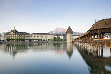 Switzerland, Lucerne, View of Chapel Bridge with water tower - MSF002495