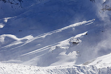 Deutschland, Bayern, Blick auf das Skigebiet Zugspitzplatt - SIEF002119