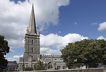 Vereinigtes Königreich, Nordirland, County Derry, Blick auf die Kathedrale - SIE002141