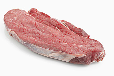 Raw beef on white background, close up - MAEF004034