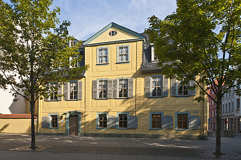 Deutschland, Thüringen, Weimar, Ansicht von Haus und Museum - WD001160