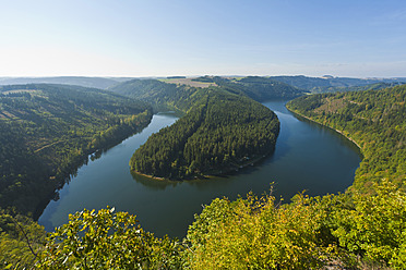 Deutschland, Thüringen, Blick auf die Saaleschleife - WDF001142