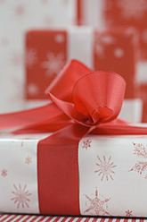 Stack of christmas gift, close up - ASF004498