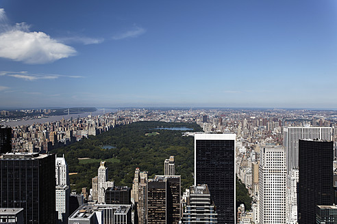 USA, New York, Blick auf die Stadt mit Central Park - ANBF000116