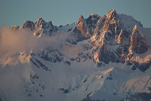 Austria, Tyrol, Kitzbuhel, View of Wilder Kaiser at dawn - FFF001265