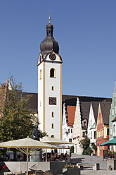 Deutschland, Bayern, Schwandorf, Ansicht der Kirche St. Jakob - SIE002270