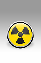 Gelbe Taste mit Zeichen für Kernkraft, Nahaufnahme - CSF015809