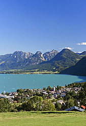 Austria,Salzkammergut, St. Gilgen, View of town - WWF002000