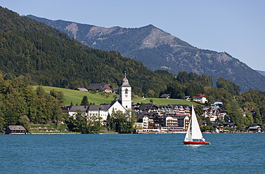 Austria, St. Wolfgang, View of town - WWF002001