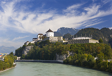 Austria, Tyrol, View of Festung Kufstein - WWF002014
